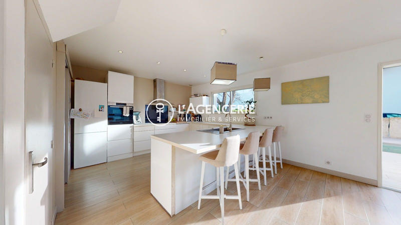 Maison - 149 m² - 5 pièces