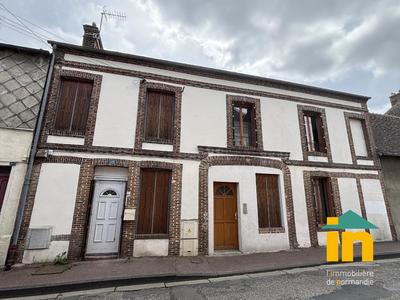 Immeuble - 130 m² - 8 pièces