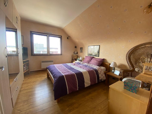 Maison - 146 m² - 8 pièces