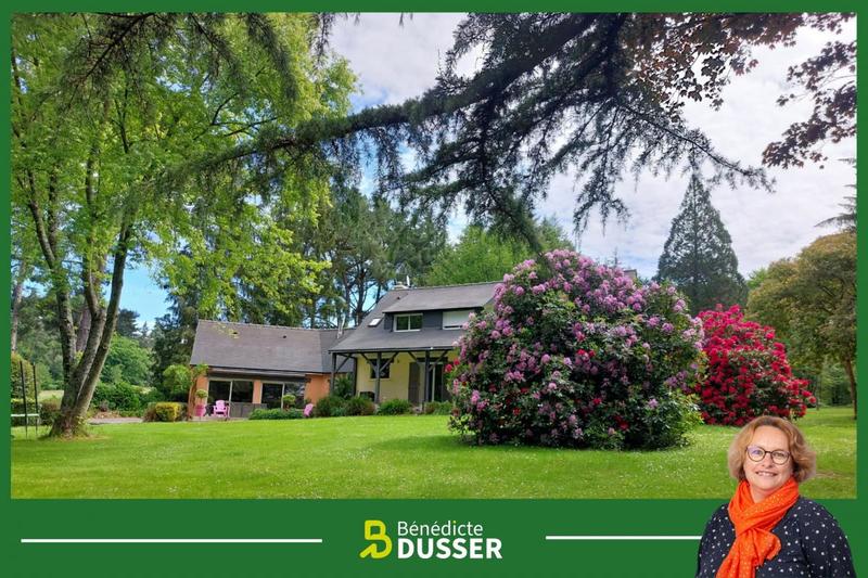 Maison - 230 m² - 6 pièces