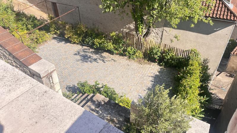 Maison - 210 m² - 4 pièces