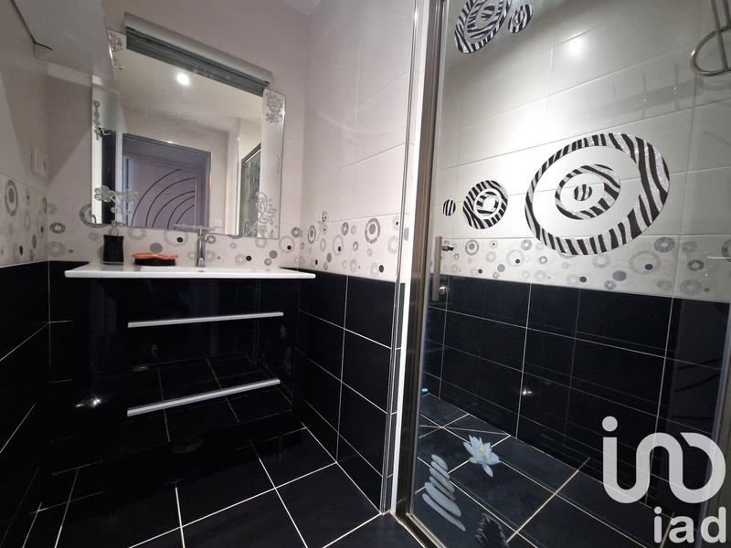 Maison de village - 208 m² - 5 pièces