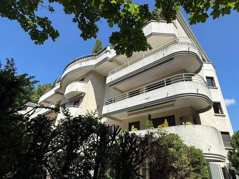 Appartement - 84 m² - 3 pièces