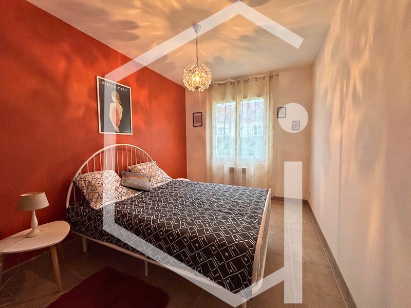 Maison - 98 m² - 4 pièces