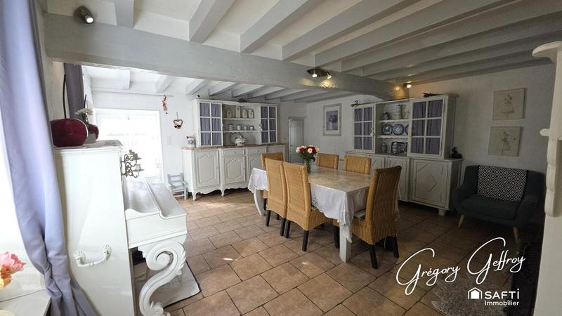 Maison - 100 m² - 5 pièces