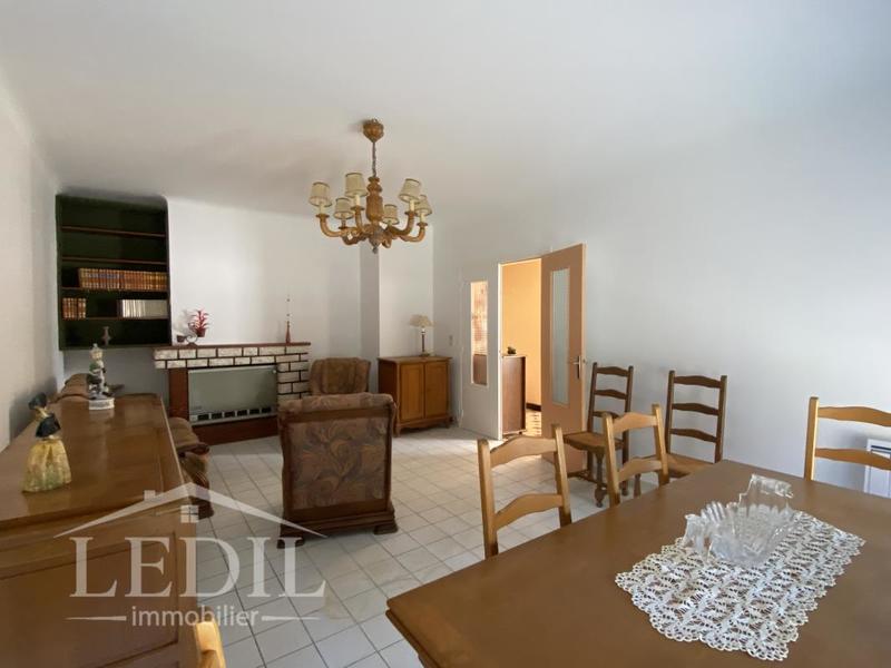 Propriété - 226 m² - 9 pièces