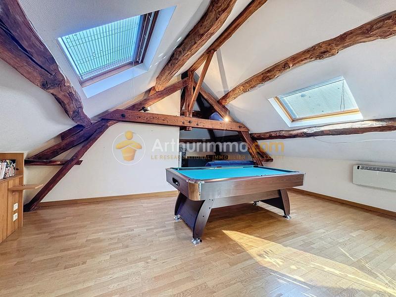 Maison - 285 m² - 8 pièces