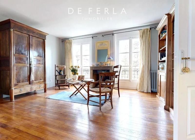 Demeure - 388 m² - 12 pièces