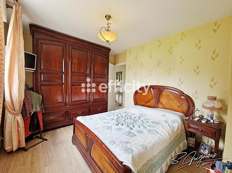 Pavillon - 165 m² - 6 pièces