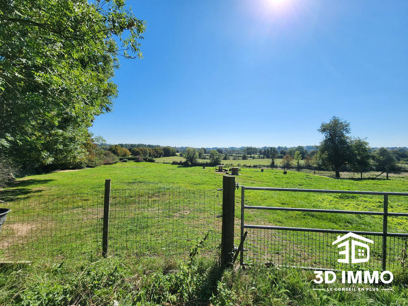 Maison - 305 m² - 7 pièces