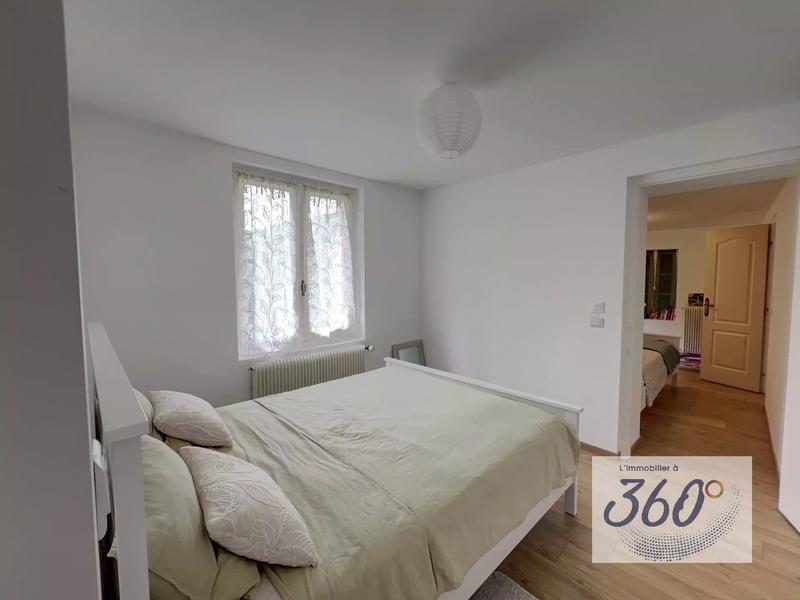 Maison - 136 m² - 5 pièces