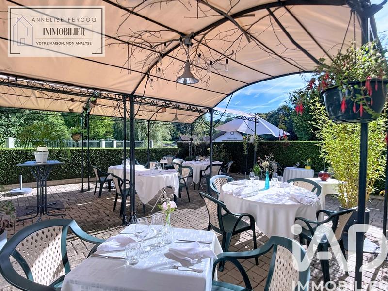 Maison - 390 m² - 13 pièces