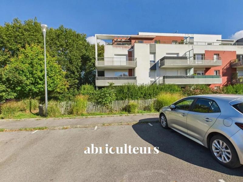 Appartement ancien - 59 m² - 3 pièces