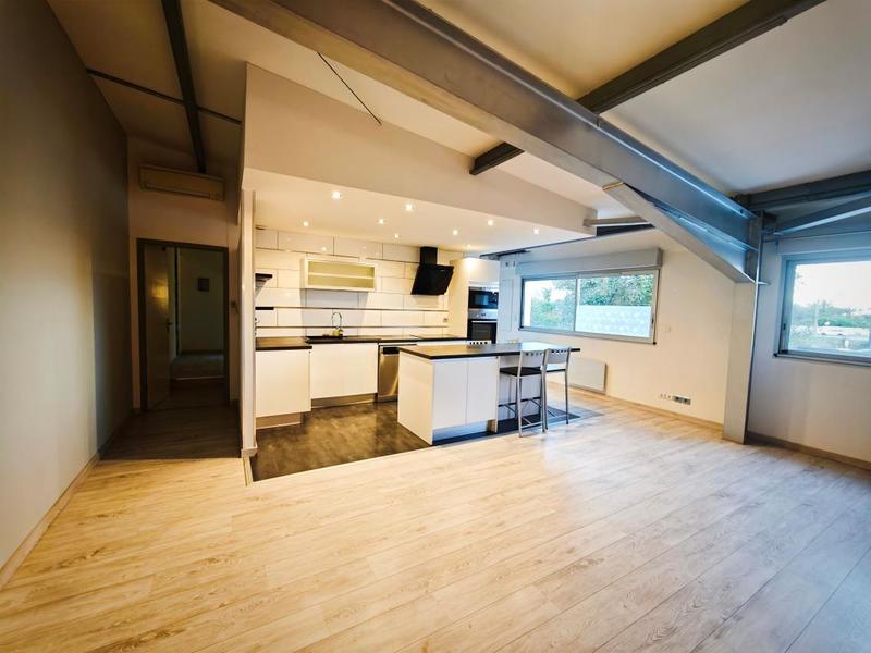 Appartement - 79 m² - 3 pièces