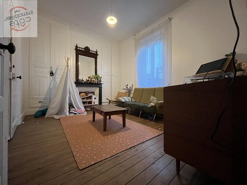 Maison - 163 m² - 5 pièces