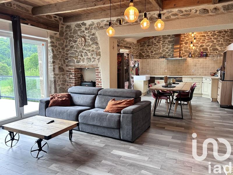 Maison de village - 144 m² - 6 pièces