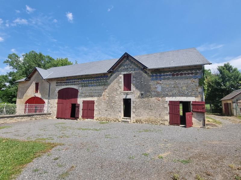 Château - 402 m² - 15 pièces