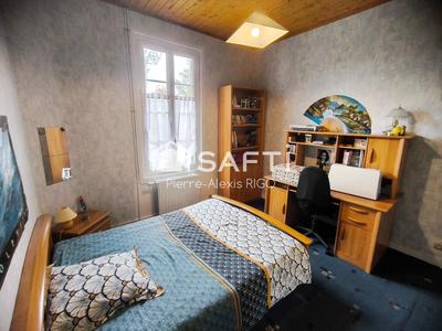 Maison - 96 m² - 4 pièces