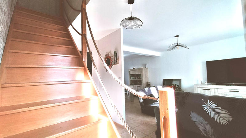 Maison - 105 m² - 6 pièces