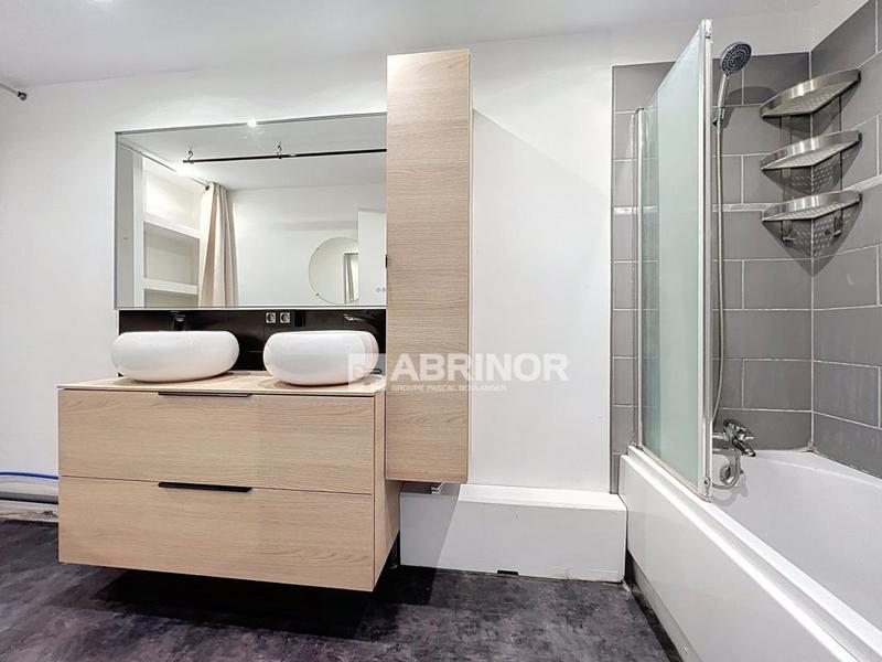 Appartement - 84 m² - 3 pièces