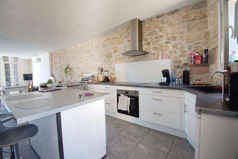 Maison - 158 m² - 7 pièces