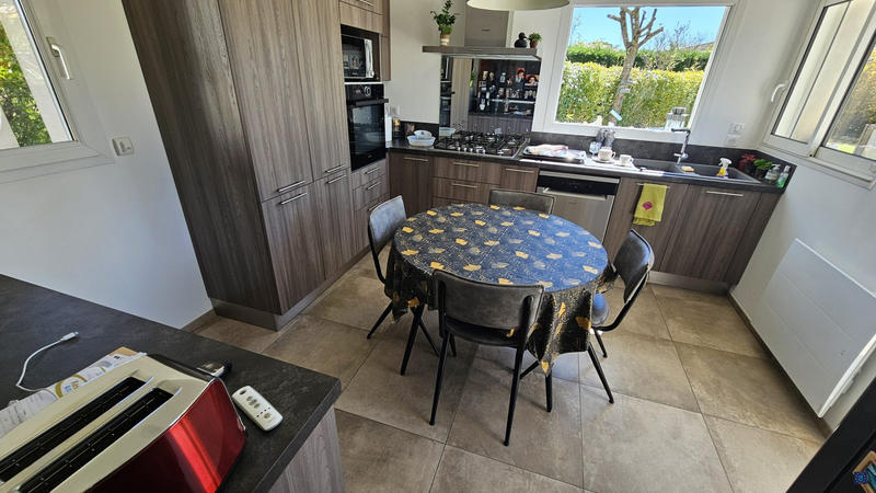 Maison contemporaine - 188 m² - 5 pièces