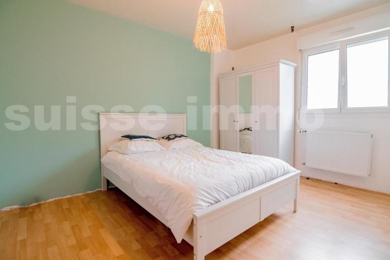 Appartement - 97 m² - 5 pièces