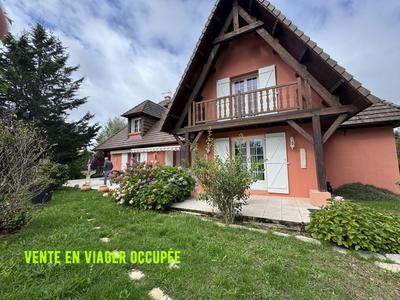 Viager - Maison traditionnelle - 240 m² - 6 pièces