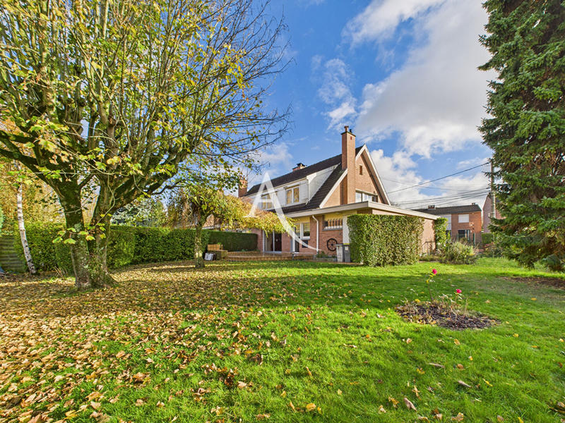 Maison - 118 m² - 5 pièces