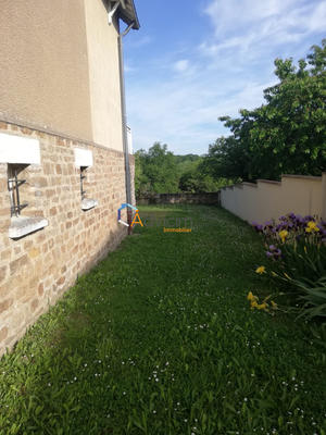 Maison - 182 m² - 6 pièces