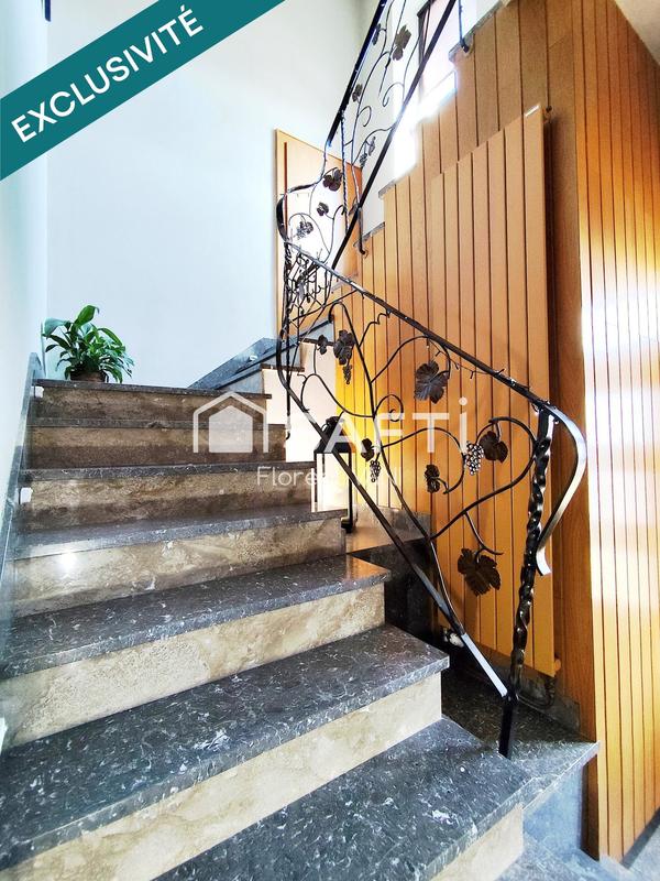 Maison - 179 m² - 7 pièces