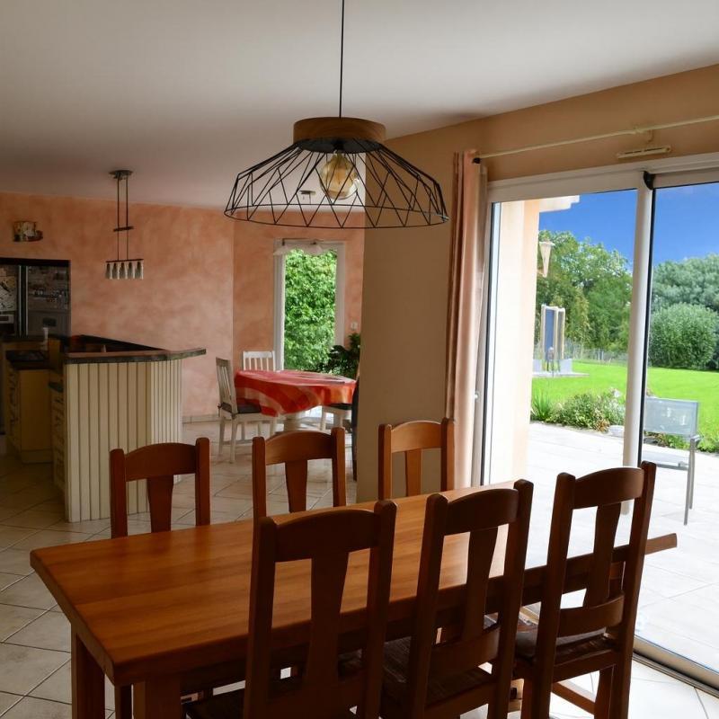 Propriété - 194 m² - 6 pièces