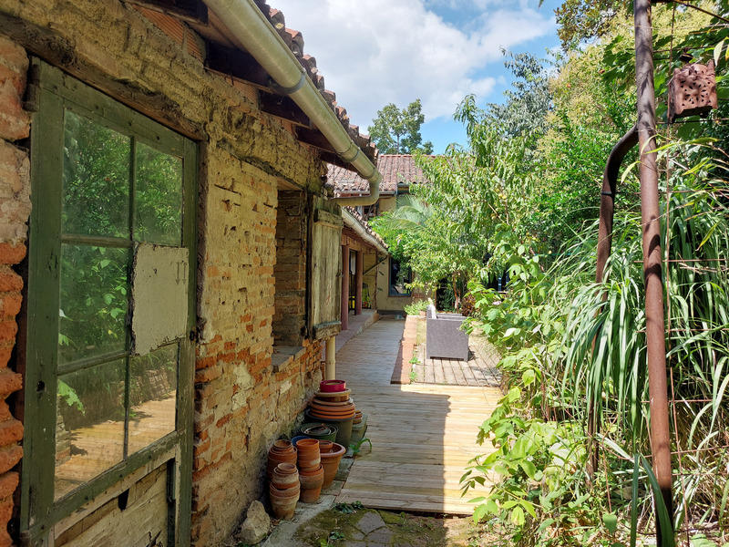 Maison - 200 m² - 7 pièces