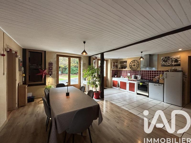 Maison - 142 m² - 5 pièces