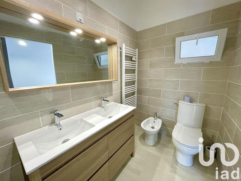 Maison de village - 198 m² - 9 pièces