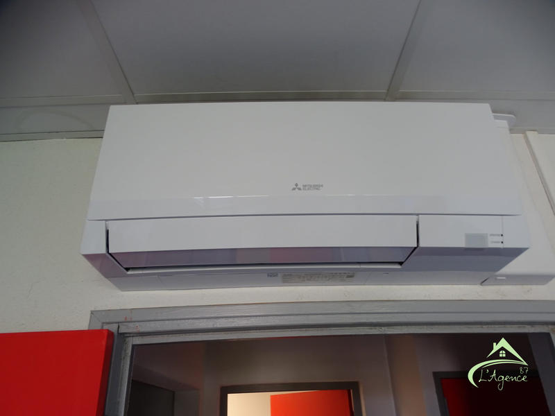 Bureau - 73 m² - 4 pièces