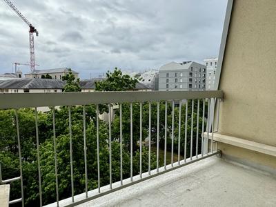 Appartement - 107 m² - 5 pièces