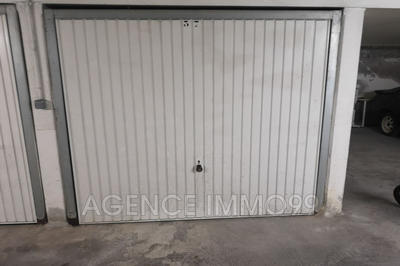 Parking / Garage - 13 m²