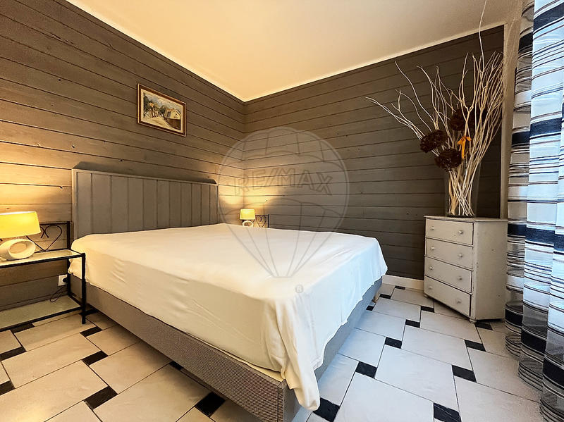 Maison - 157 m² - 6 pièces