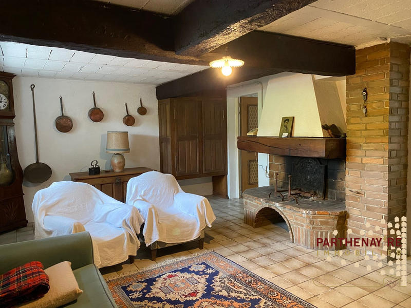 Maison - 120 m² - 5 pièces