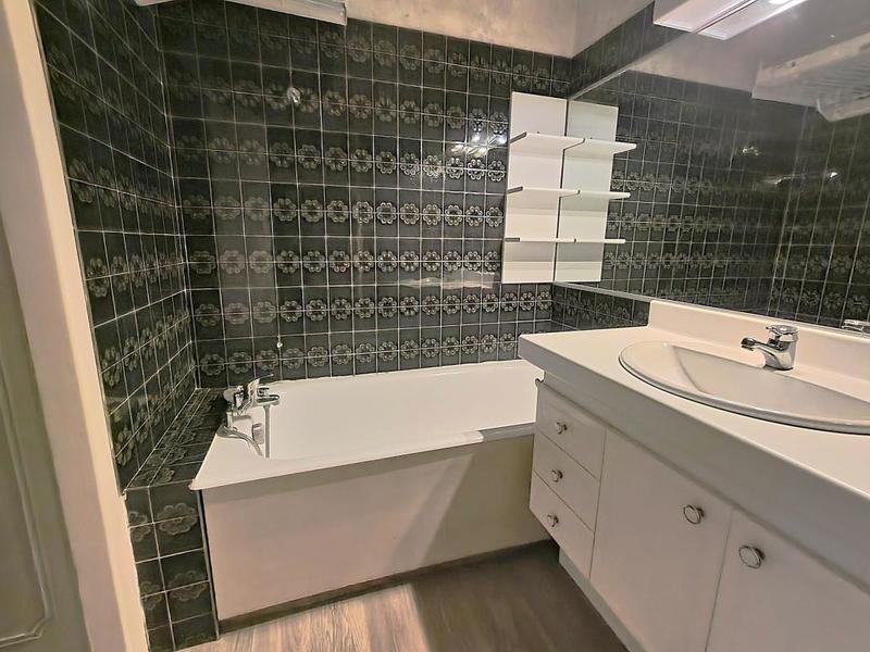 Appartement ancien - 69 m² - 3 pièces