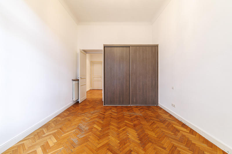 Appartement - 154 m² - 6 pièces