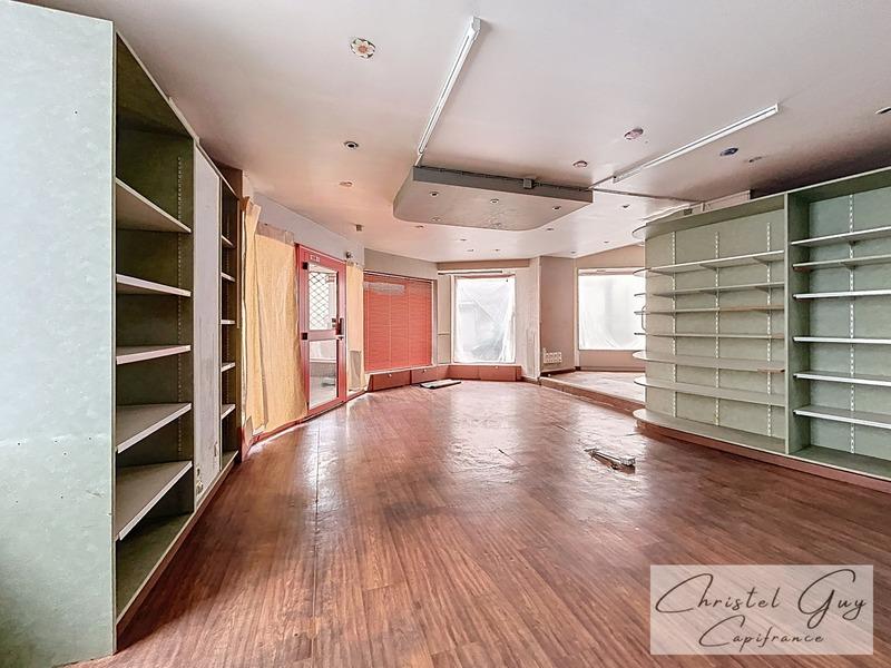 Immeuble - 186 m² - 5 pièces