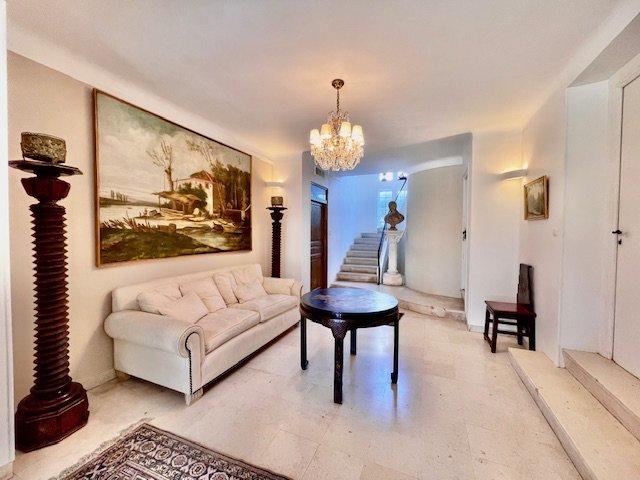 Maison bourgeoise - 300 m² - 5 pièces