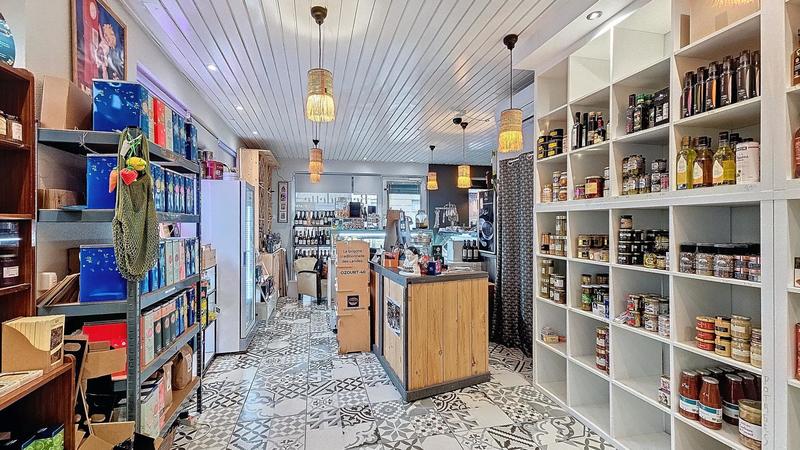 Local commercial - 42 m² - 2 pièces