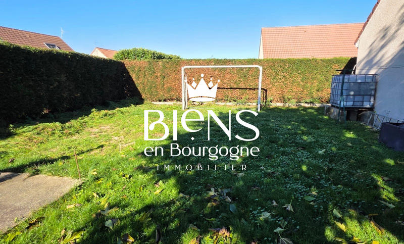 Maison - 105 m² - 6 pièces