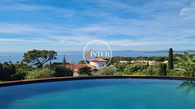 Villa - 230 m² - 7 pièces