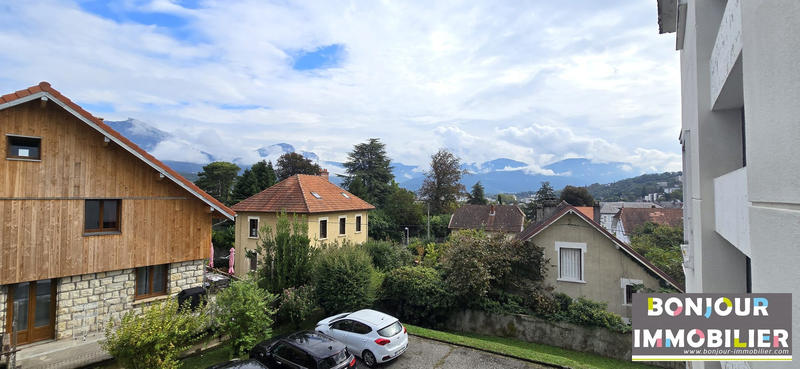 Appartement - 95 m² - 4 pièces