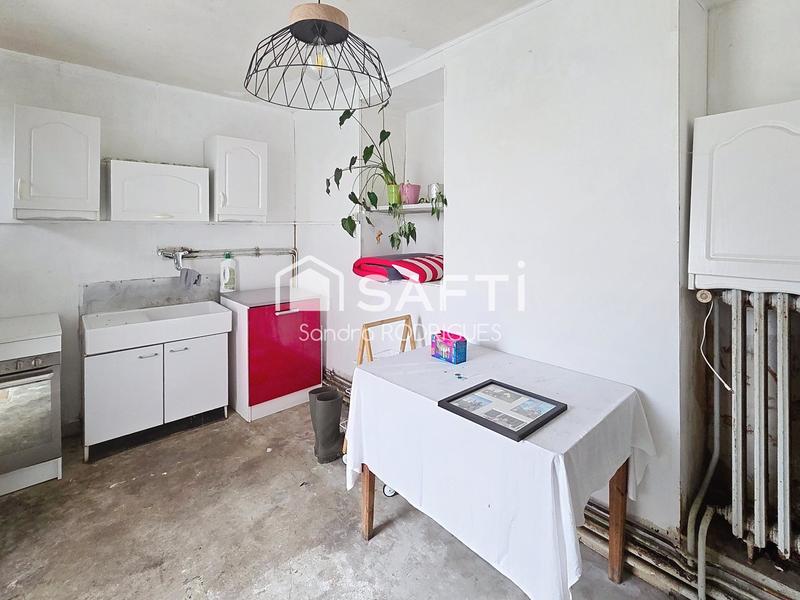 Maison - 95 m² - 4 pièces