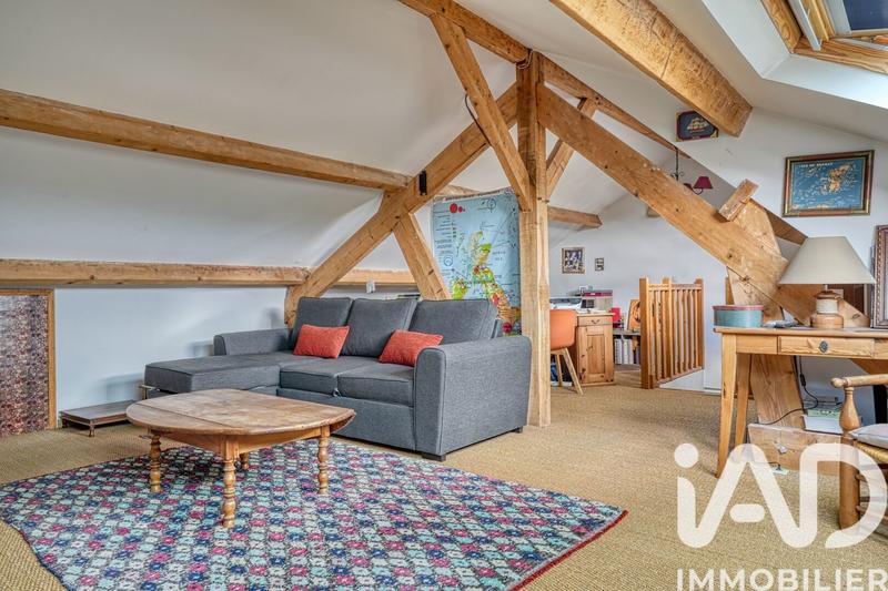 Maison - 196 m² - 8 pièces